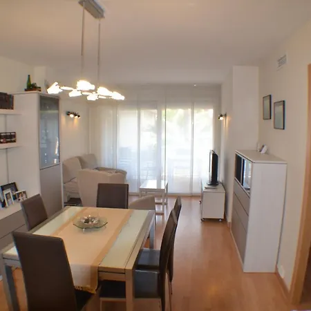 Apartamento Tranquilo Cerca De La Playa Hutb017824 Apartman Castelldefels
