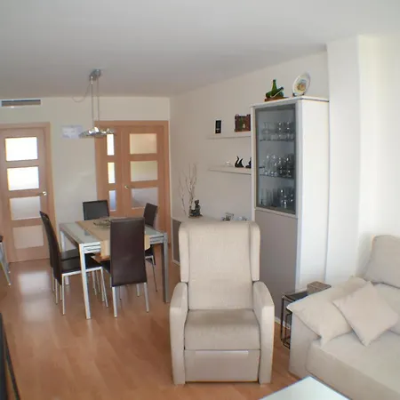 Apartamento Tranquilo Cerca De La Playa Hutb017824