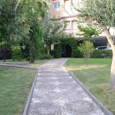 Apartamento Tranquilo Cerca De La Playa Hutb017824 Apartman Castelldefels