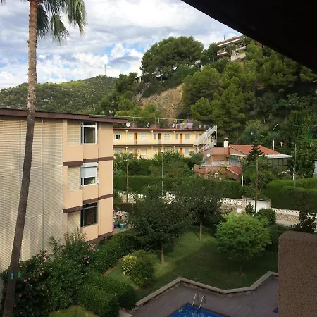 Apartamento Tranquilo Cerca De La Playa Hutb017824 * Castelldefels