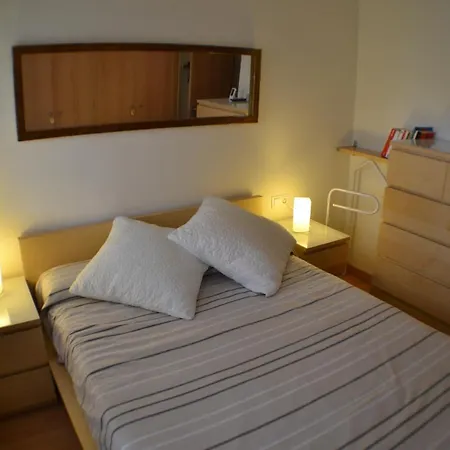 Apartman Apartamento Tranquilo Cerca De La Playa Hutb017824 Castelldefels
